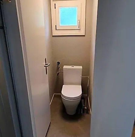 Sleep And Go - Budget Hostel