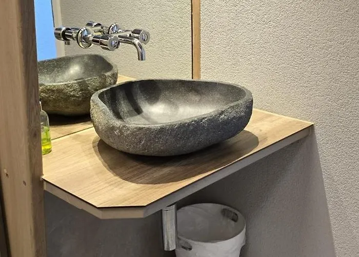 Hostel Sleep And Go - Budget